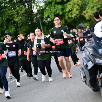 Runner Photo 4156605