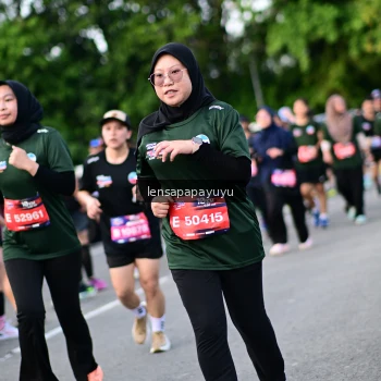 Runner Photo 4156630