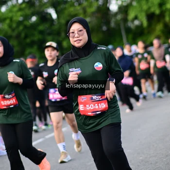 Runner Photo 4156650
