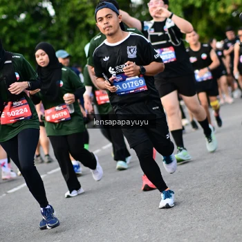 Runner Photo 4156664
