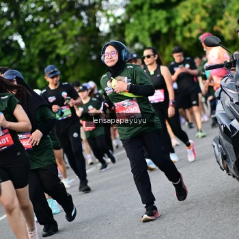 Runner Photo 4156771