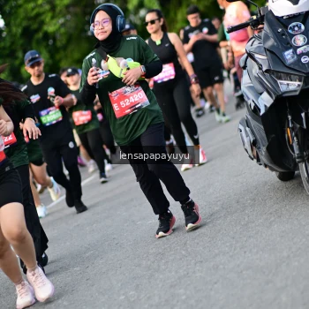Runner Photo 4156778