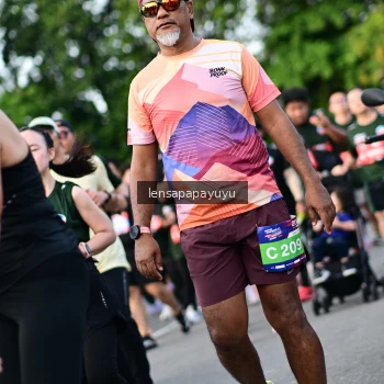 Runner Photo 4156808