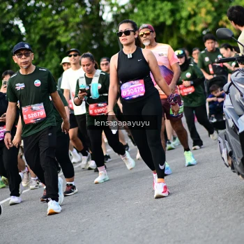 Runner Photo 4156809