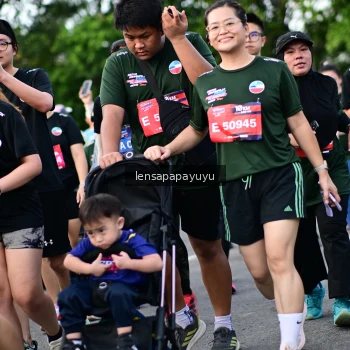 Runner Photo 4156864