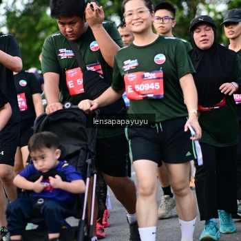 Runner Photo 4156887