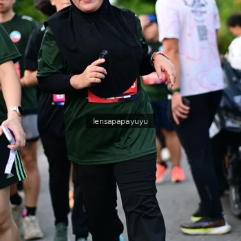 Runner Photo 4156891