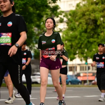Runner Photo 4156974