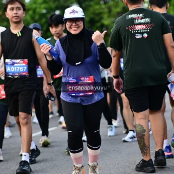 Runner Photo 4156979