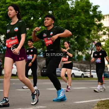 Runner Photo 4156991
