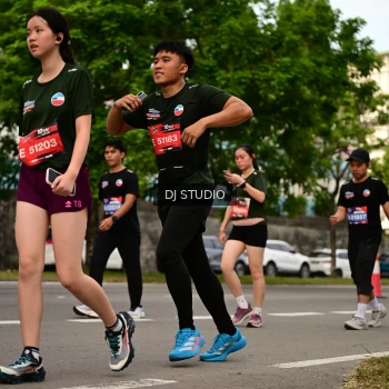Runner Photo 4156995