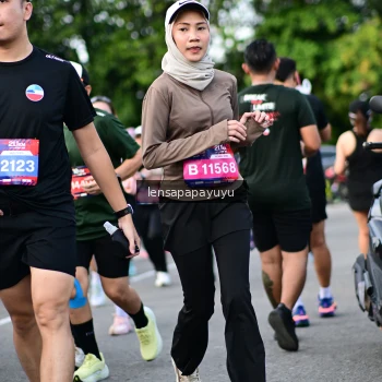 Runner Photo 4157010