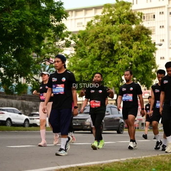 Runner Photo 4157019