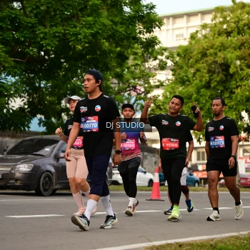 Runner Photo 4157027