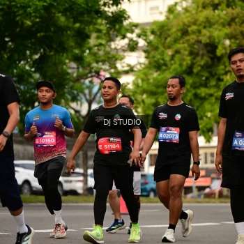 Runner Photo 4157033