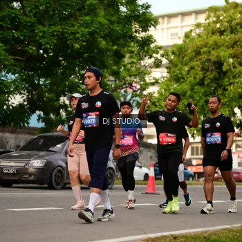 Runner Photo 4157035