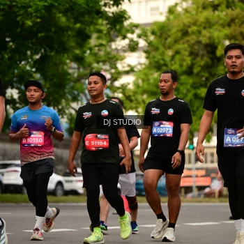 Runner Photo 4157041