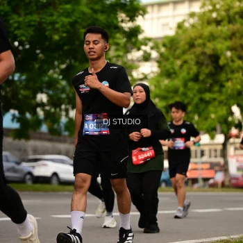 Runner Photo 4157079