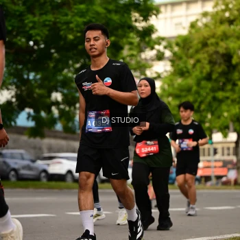 Runner Photo 4157082