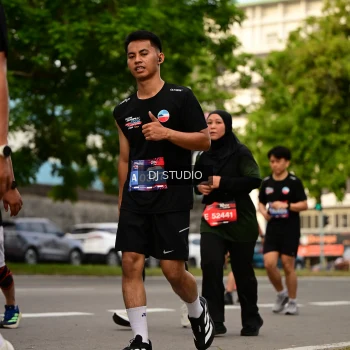 Runner Photo 4157090