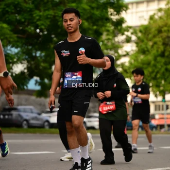 Runner Photo 4157092