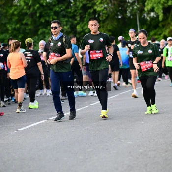 Runner Photo 4157093