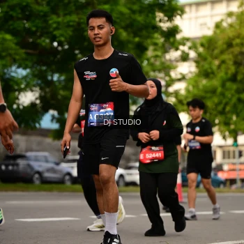 Runner Photo 4157095
