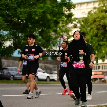 Runner Photo 4157099