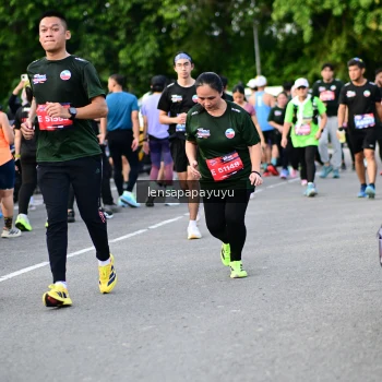 Runner Photo 4157103