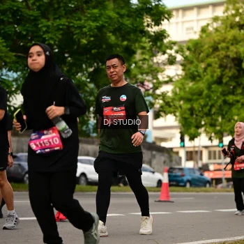 Runner Photo 4157114