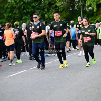 Runner Photo 4157115