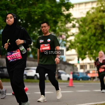 Runner Photo 4157117