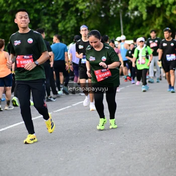 Runner Photo 4157122