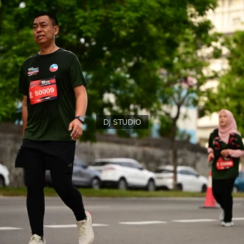 Runner Photo 4157136
