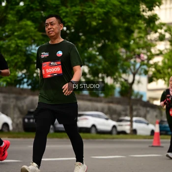 Runner Photo 4157139