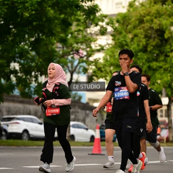 Runner Photo 4157144