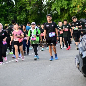 Runner Photo 4157145