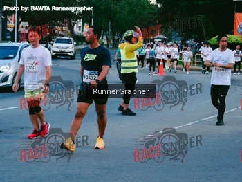 Runner Photo 415716