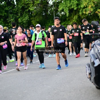 Runner Photo 4157163