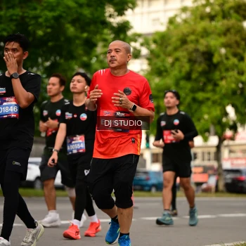 Runner Photo 4157171
