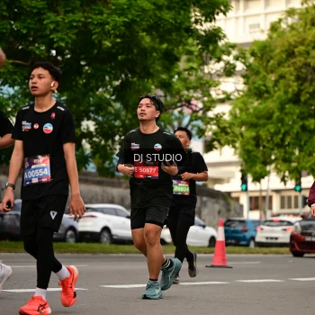 Runner Photo 4157192