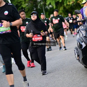 Runner Photo 4157235