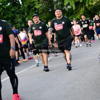 Runner Photo 4157255