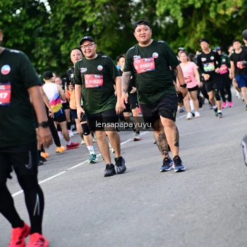Runner Photo 4157256