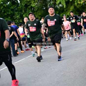 Runner Photo 4157261