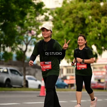Runner Photo 4157275