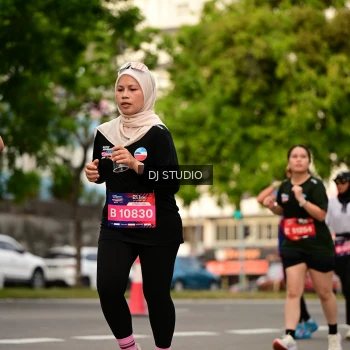 Runner Photo 4157313