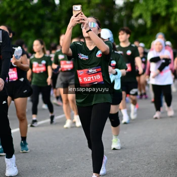 Runner Photo 4157317