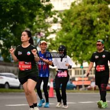 Runner Photo 4157330