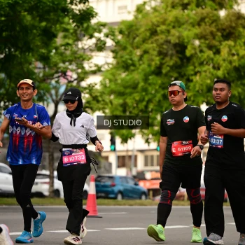 Runner Photo 4157334